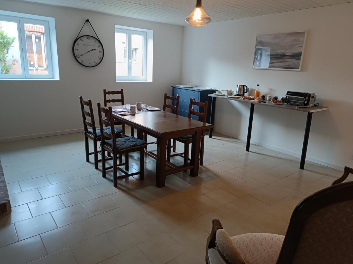 A L'Ombre Des Bois, Chambre Double Vue Jardin Neung-sur-Beuvron Exterior photo